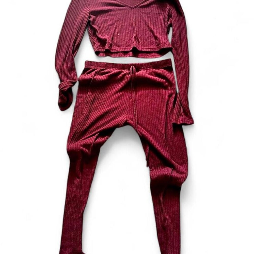 SHEIN Burgundy Ribbed Knit 2-Piece Lounge Set (Crop Top & Pants) - Size L